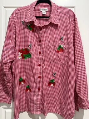 Hummingbird Lovers.   Gingham and Strawberry Embroidered Button-Up Blouse